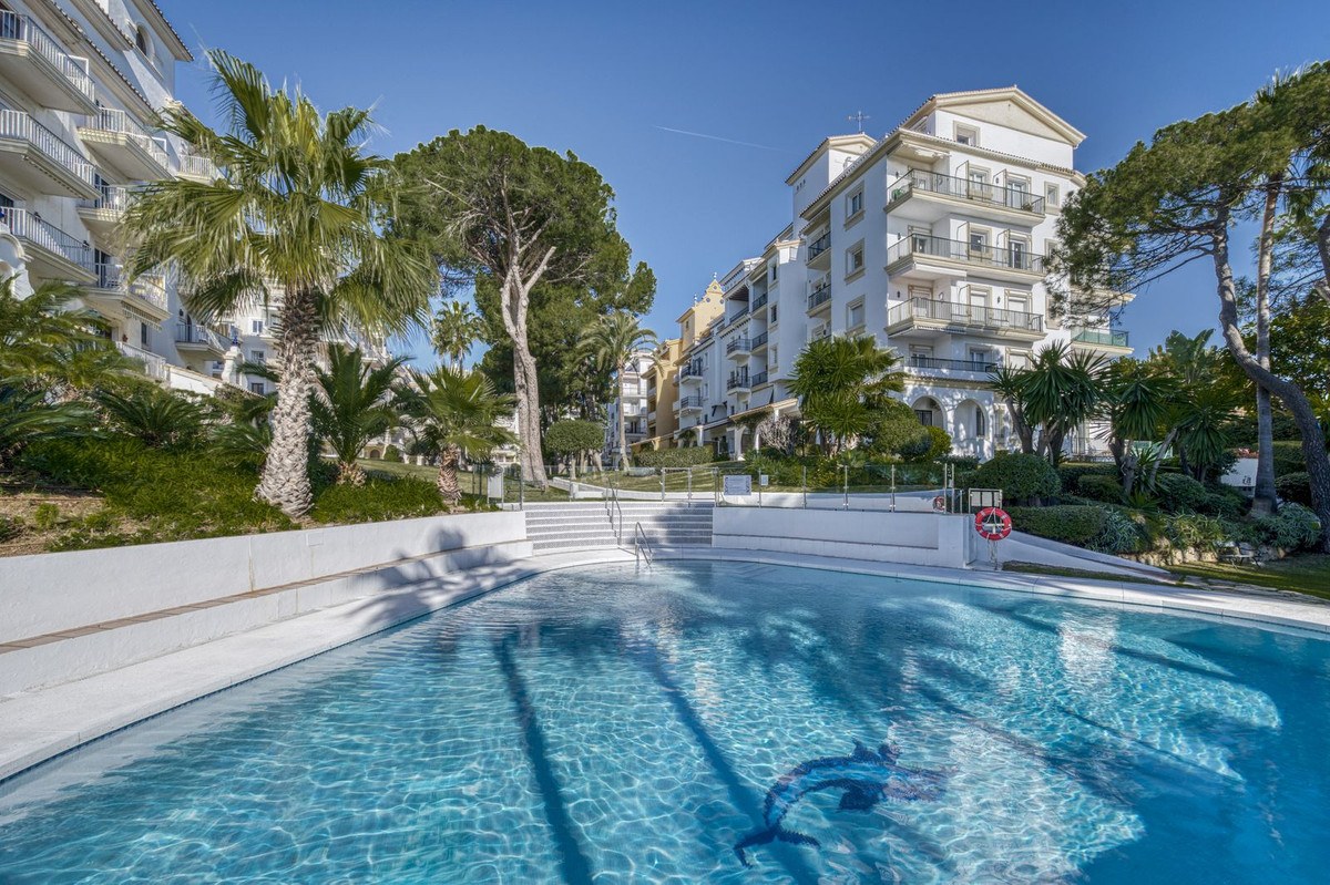 Ground-floor apartment in Puerto Banús